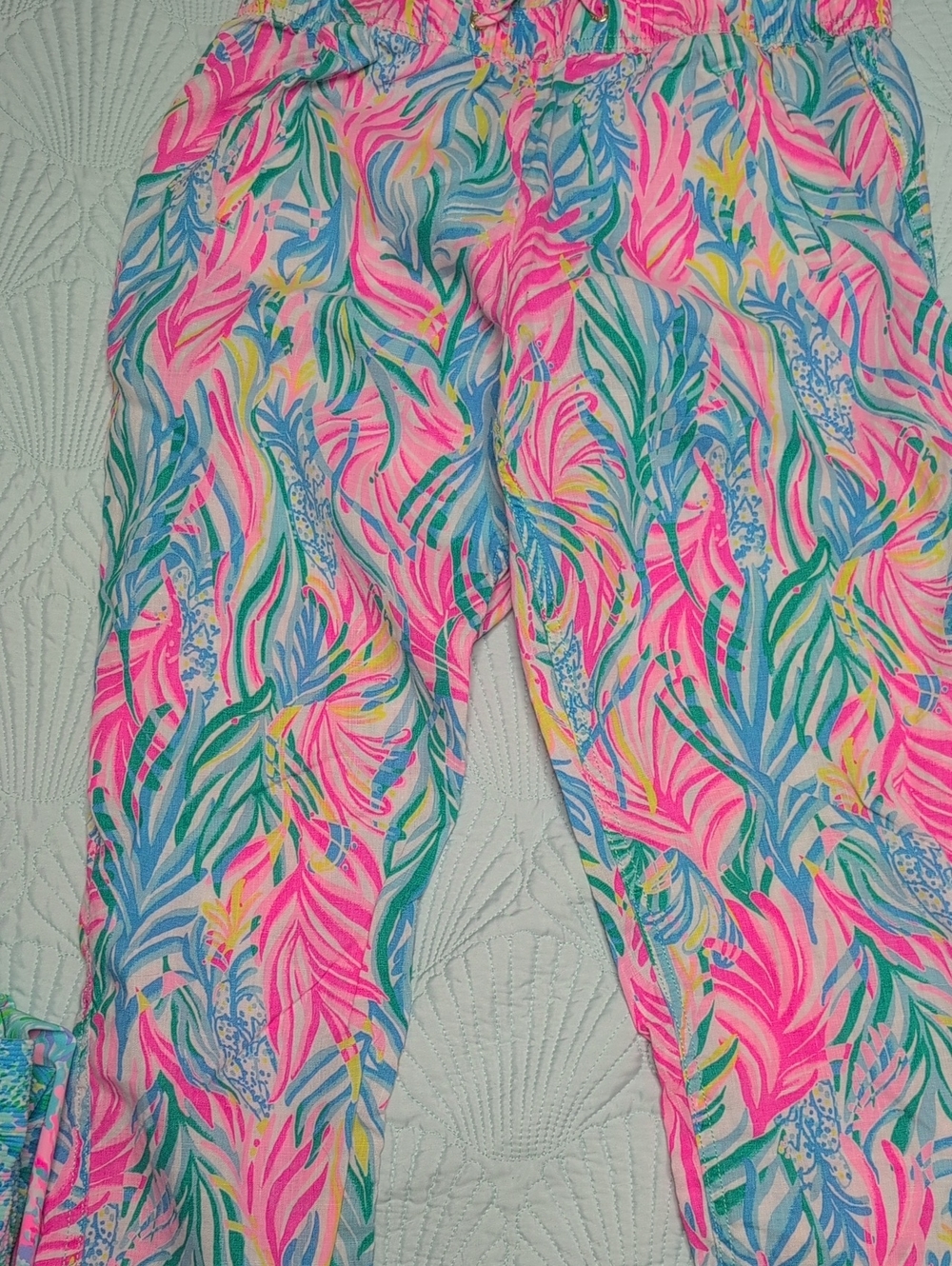 Lilly Pulitzer Neon Pink Tropical Leaf Leggings